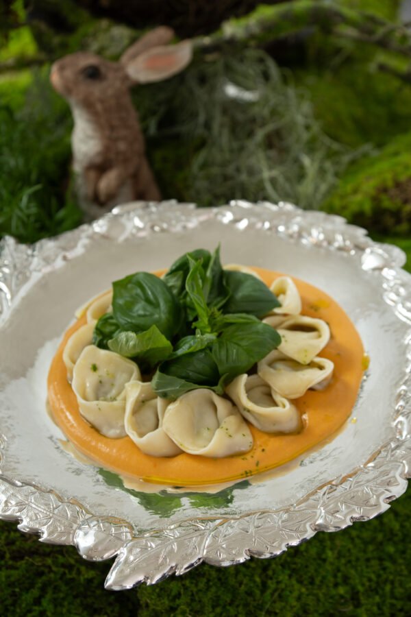 Agnolotti de emmental com prosciutto alla vodka